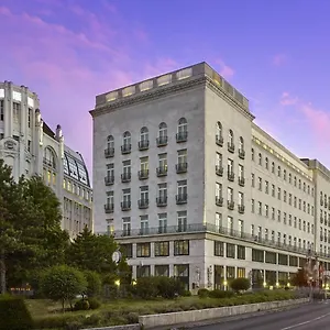 The Ritz-carlton, Budapest