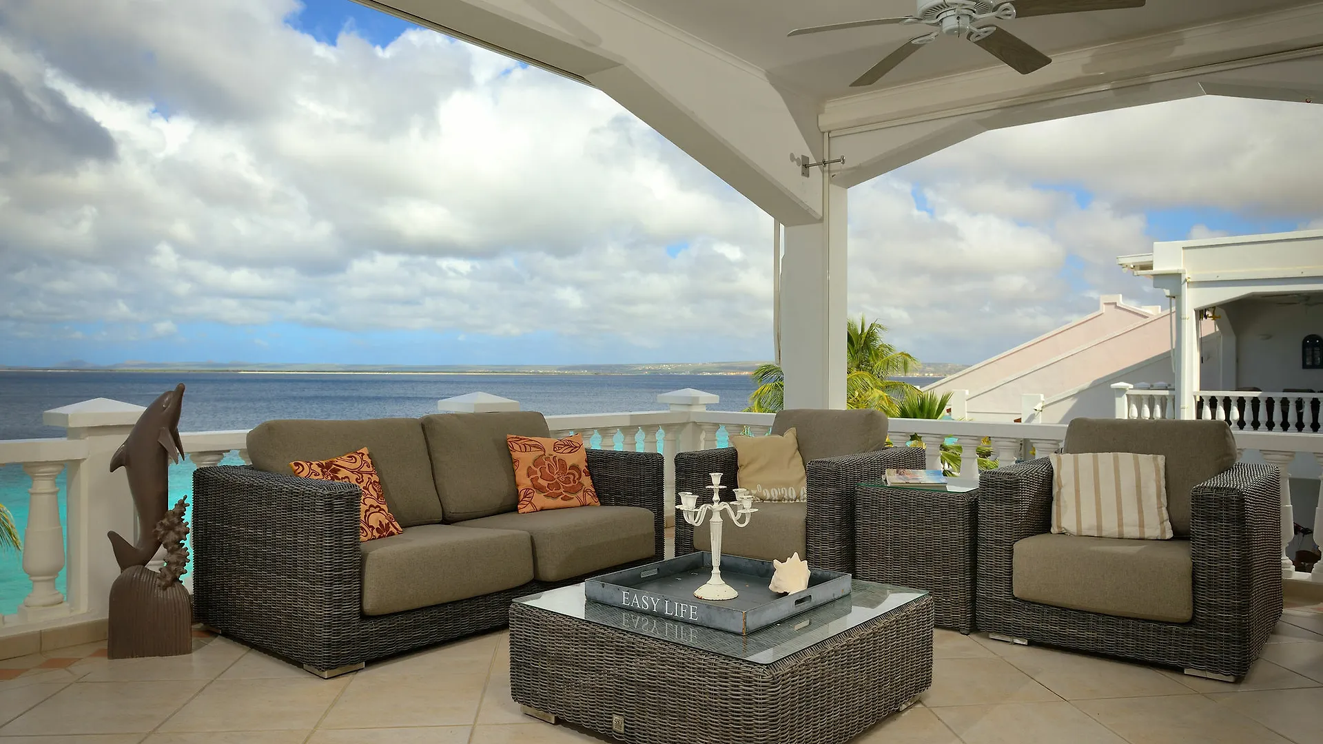 Belmar Oceanfront Apartments Bonaire 4*,