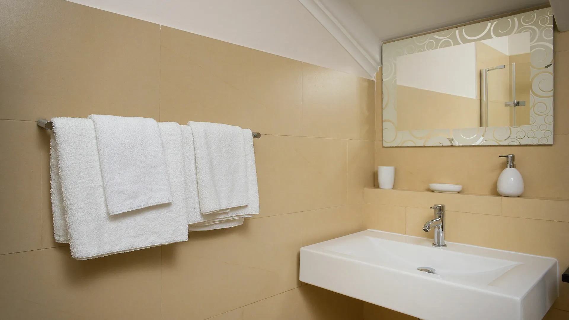 Belmar Oceanfront Apartments Bonaire