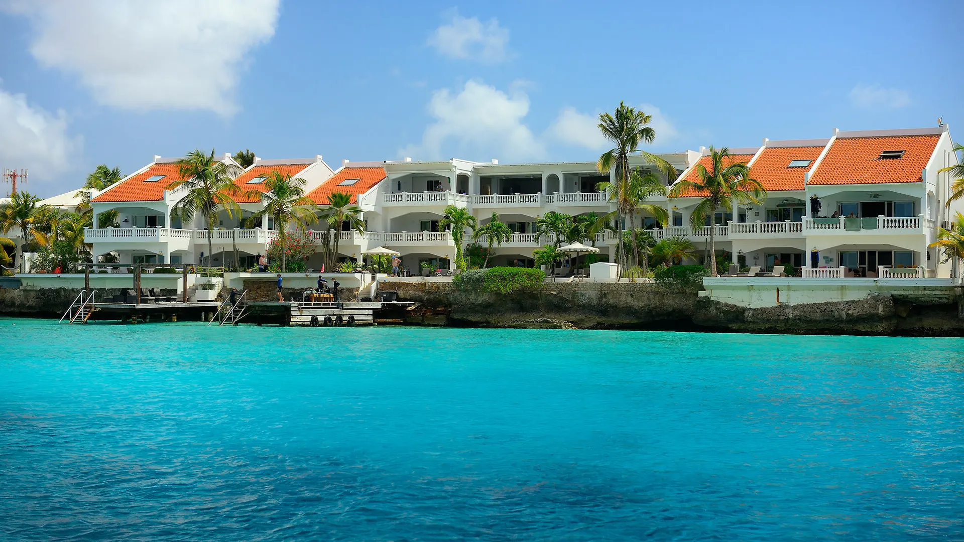 Belmar Oceanfront Apartments Bonaire Aparthotel